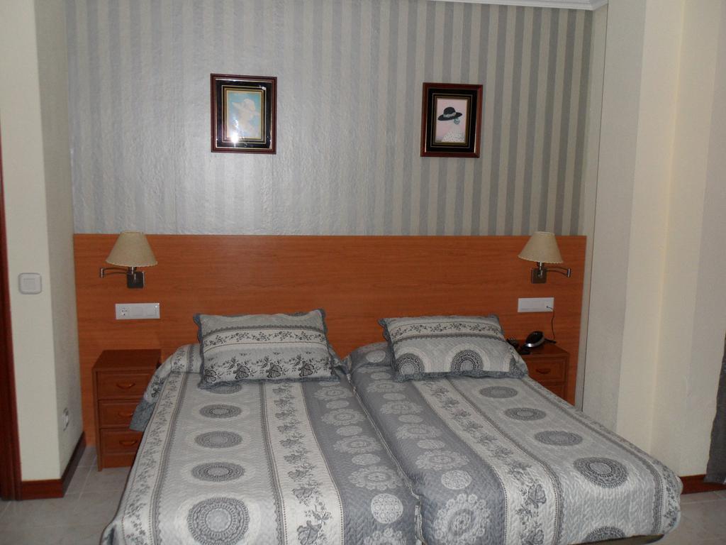 Hotel Alemar Somo Værelse billede